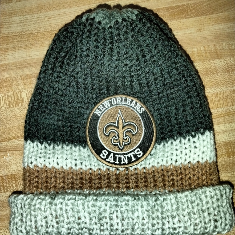 Knitted team beanies NWOT